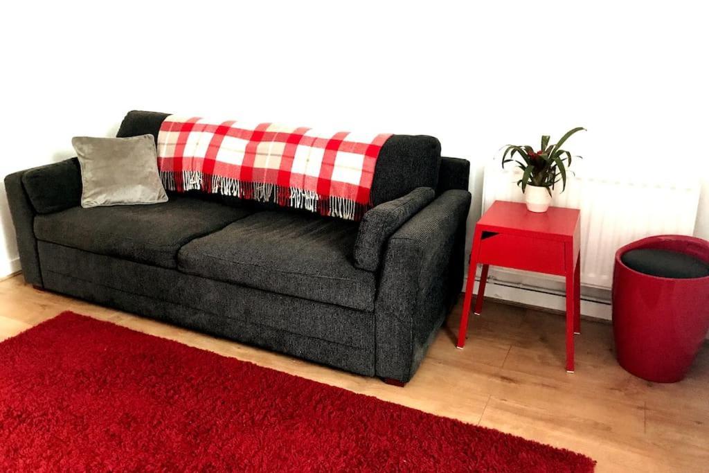 Entire House With Garden & Parking Nr Ashford Int Villa Eksteriør bilde